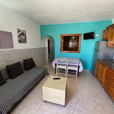 Estudio Zapbox Famara Luaran gambar